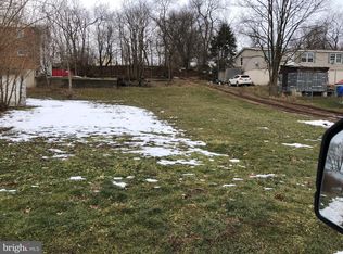 26 High St, New Buffalo, PA 17069