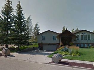 242 Aspen Hills Ct, Evanston, WY 82930