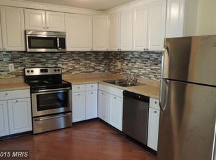 12199 Sanibel Ct, Reston, VA 20191