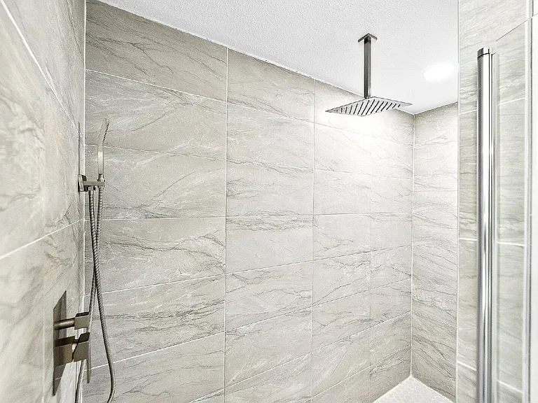 4902 Crestwood Hill Dr — Photo 21