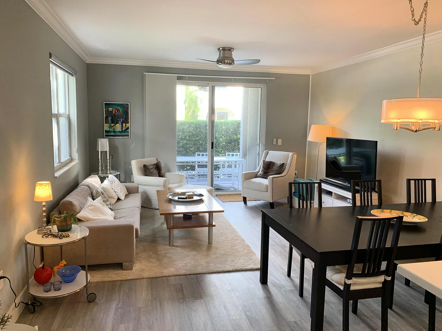 2 bed, 2.5 bath, 1275 sqft, $9,000 — Photo 2