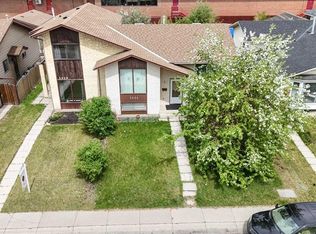 5502 S Temple Rd NE, Calgary, AB T1Y3B2