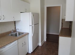 4850 44th St APT 6E, Queens, NY 11377