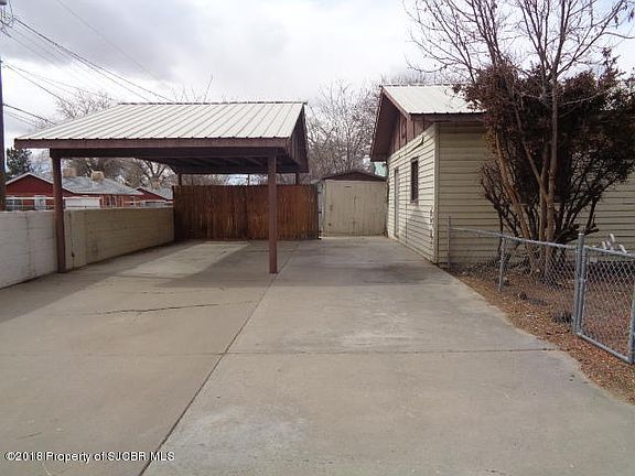 2nd image of 701 La Plata Dr
