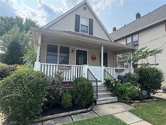 2nd image of 2044 Halstead Ave