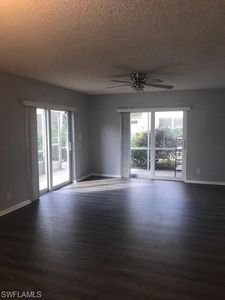 248 Palm Dr APT 7, Naples, FL, 34112