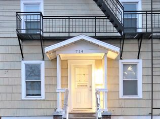 714 8th St, Niagara Falls, NY 14301
