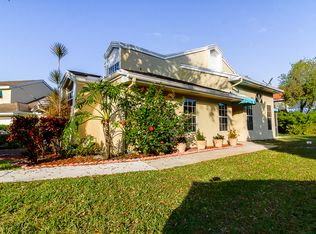 7013 Woodmont Way, Tamarac, FL 33321