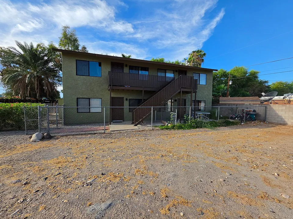 2181 Clearwater Dr