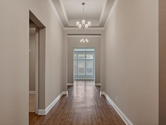 3rd image of 16812 Bitterroot Rd