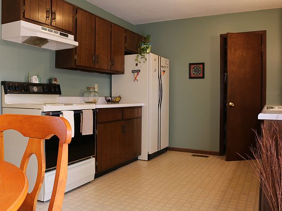 3rd image of 4309 Foley Dr
