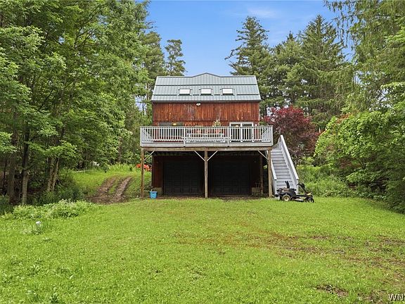 3rd image of 3864 Hollow Rd
