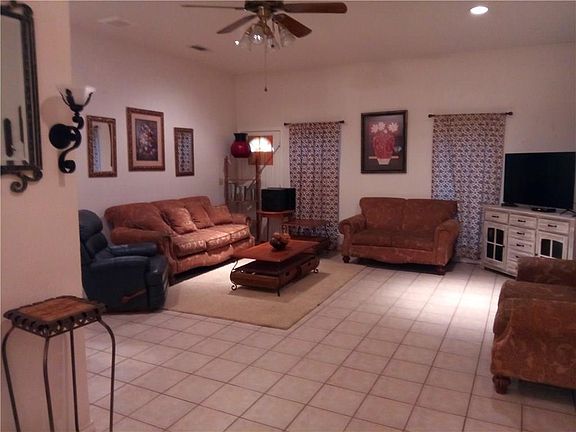 2nd image of 4214 Barksdale Ct