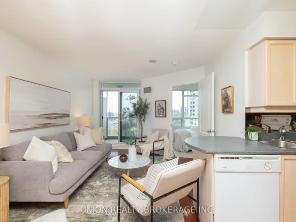 1 Rean Dr #814, Toronto, ON M2K 3C1