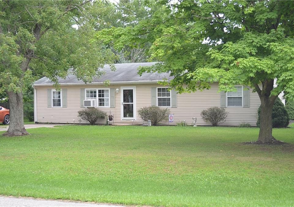 1st image of 2942 Jerome Dr