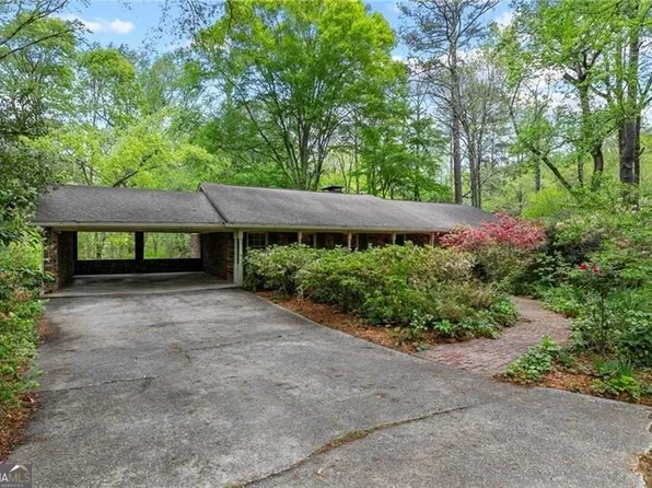 1725 Timberland Rd, Atlanta, GA 30345