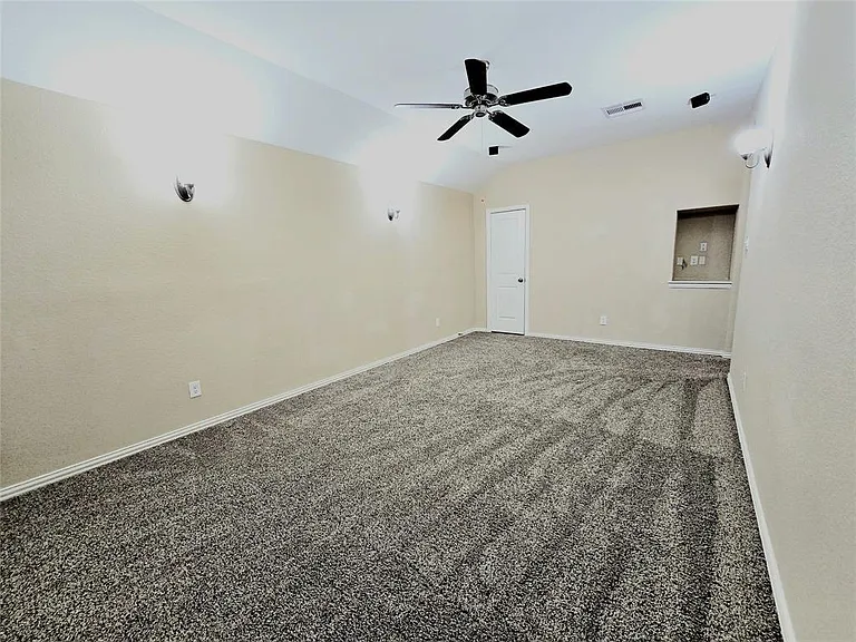 21914 Avalon Queen Dr — Photo 39