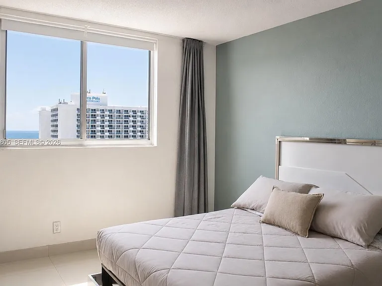19370 Collins Ave #915 — Photo 11