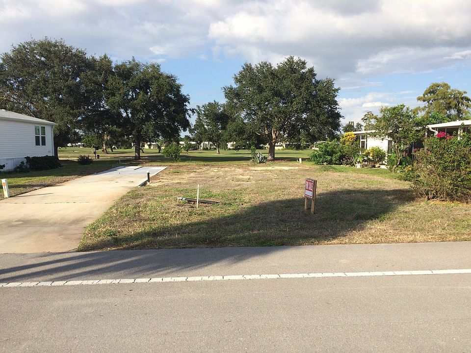 1st image of 530 Charlemagne Blvd