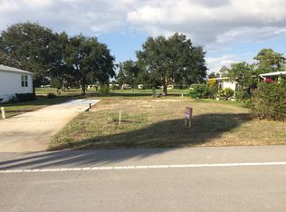 530 Charlemagne Blvd, Naples, FL 34112