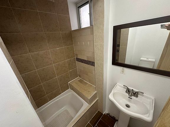 4th image of 26-41 91st St #1