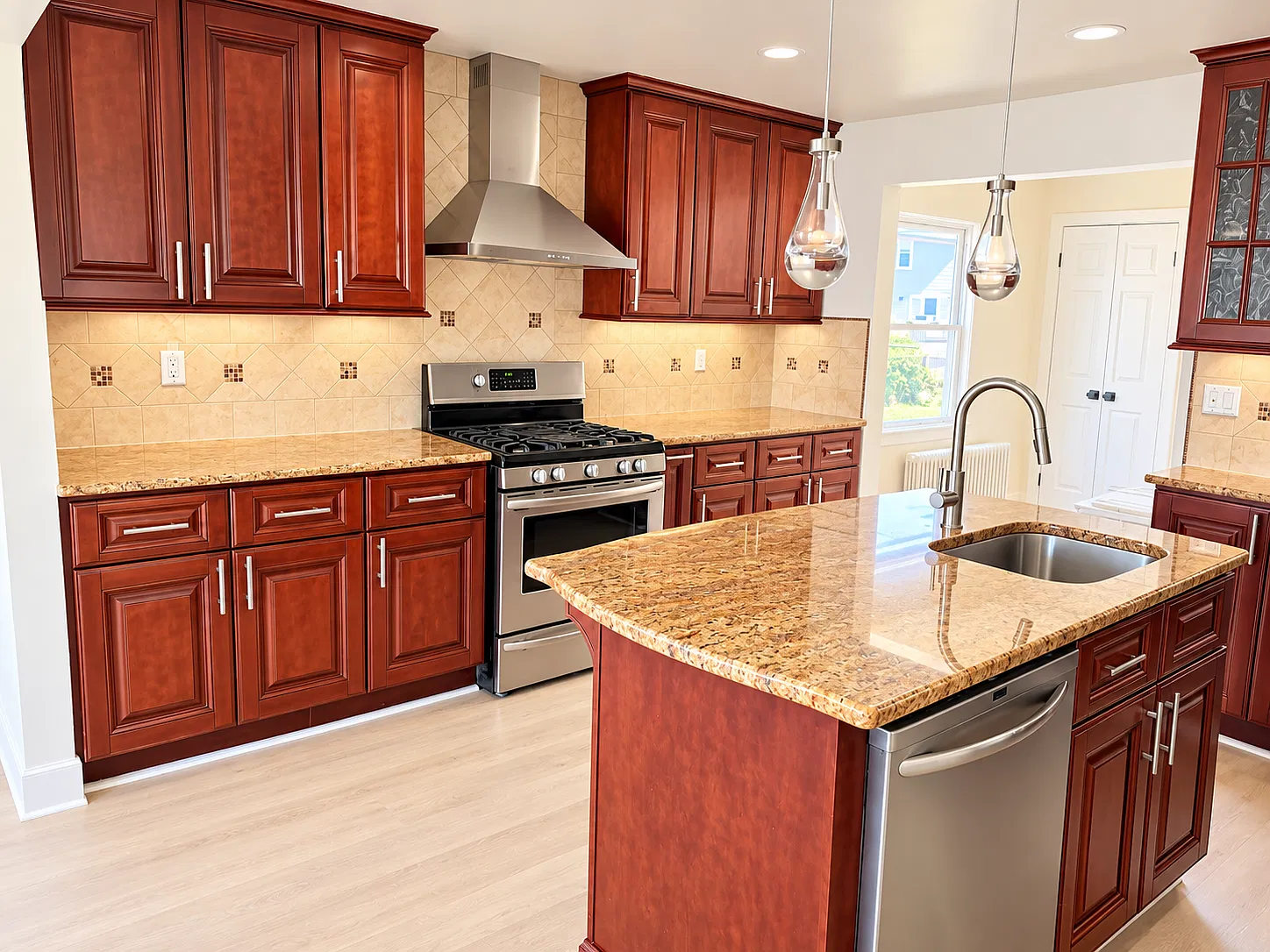 138 Atlantic Ave — Photo 3