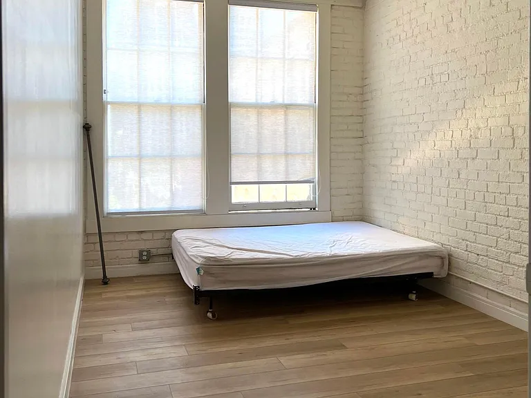 737 Grant Ave #C1 — Photo 3