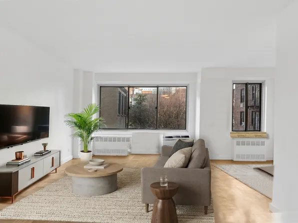 175 West 12th Street image 1 of 9