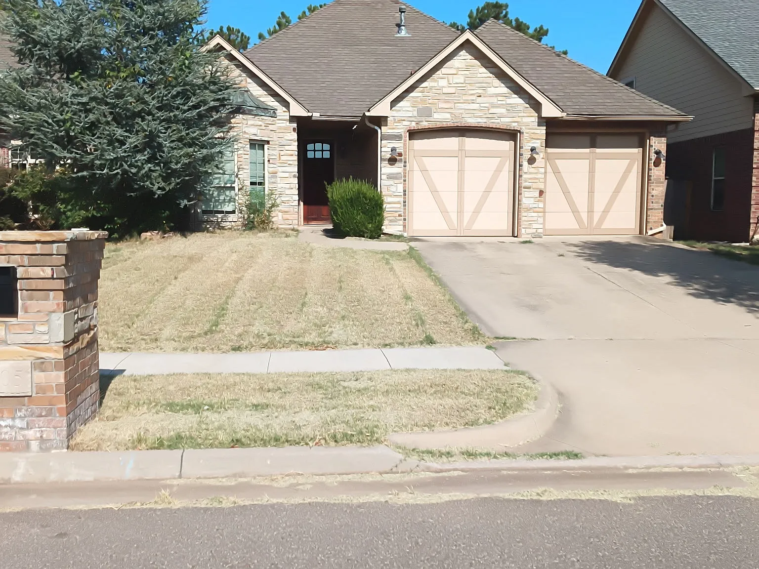 3 bed, 1998 sqft, $2,050 — Photo 1