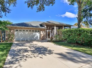 1057 Azalea Pointe Dr, Port Orange, FL 32129