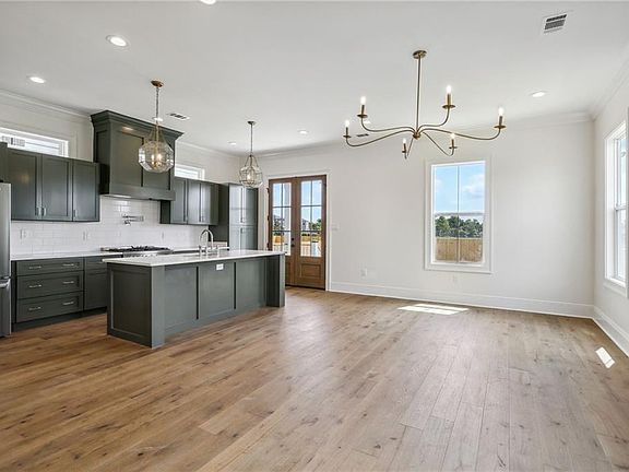 2nd image of 524 Atlantic Ave