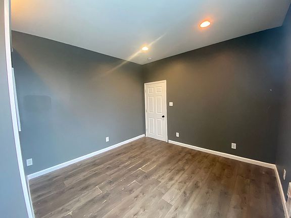 4th image of 4359-63 N 9th St #4361-63-2F