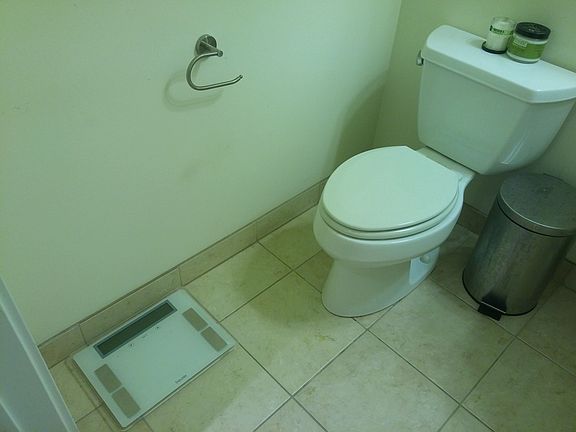 5th image of 1791 W Howard St Unit 602