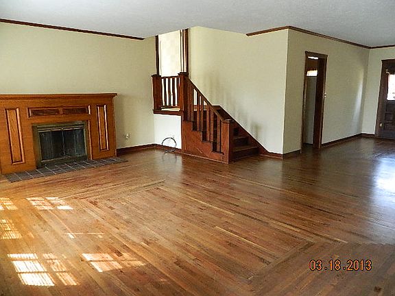4th image of 1718 E 12th Ave