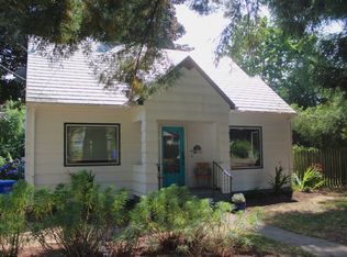 4250 NE Simpson Ct, Portland, OR 97218