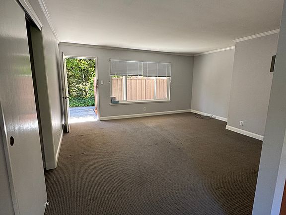 4th image of 217 Villa Ter APT 2