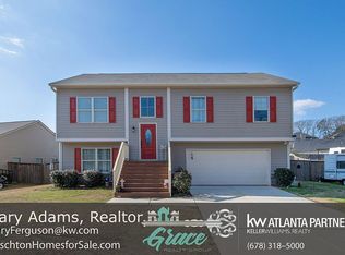394 Pinnacle Dr, Winder, GA 30680