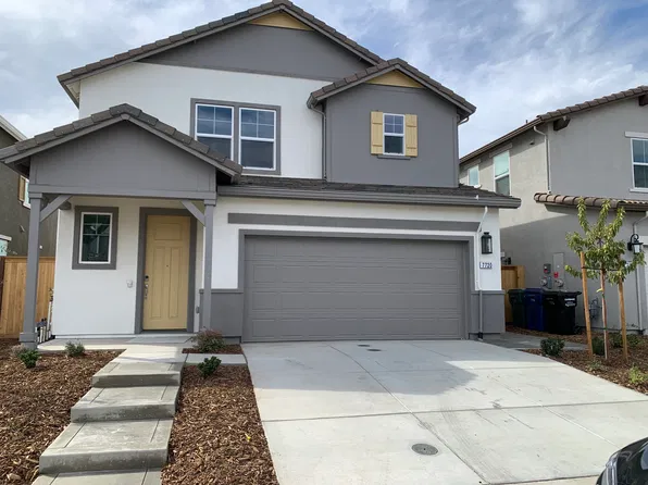 7720 Gray Wolfe Ln, Sacramento, CA 95829