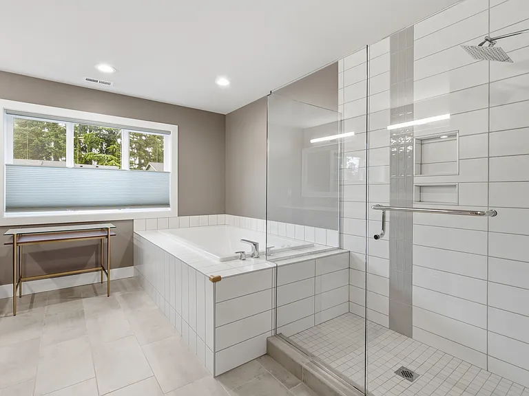 8629 NE 134th Pl — Photo 27