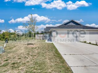 5809 E Bristol St, Wichita, KS 67220