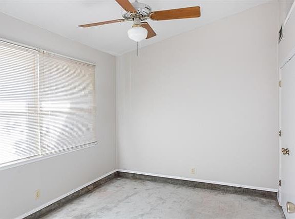 5th image of 638 Forest Park Pl