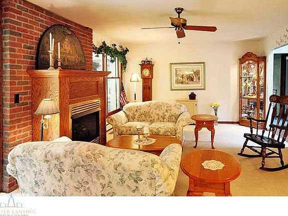 2nd image of 5712 Wood Valley Dr