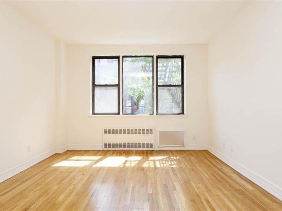 2nd image of 515 E 82nd St APT 1A