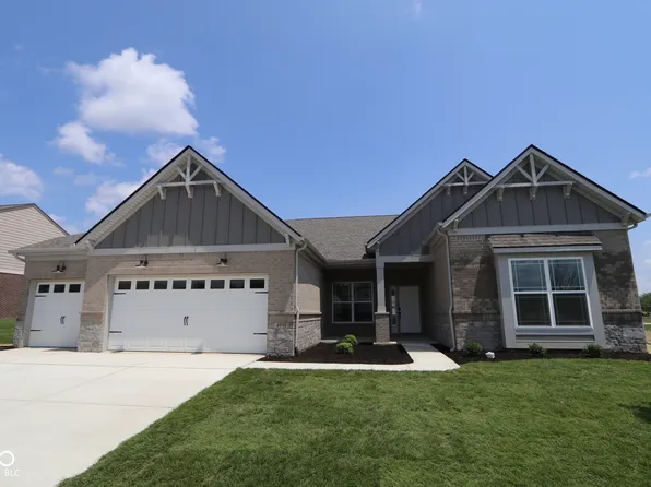 4999 Hummingbird Dr, Brownsburg, IN 46112