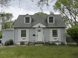 304 Fairview Dr, Champaign, IL