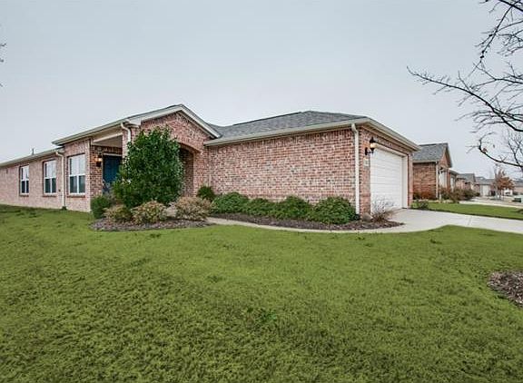 2nd image of 7807 Estancia Dr