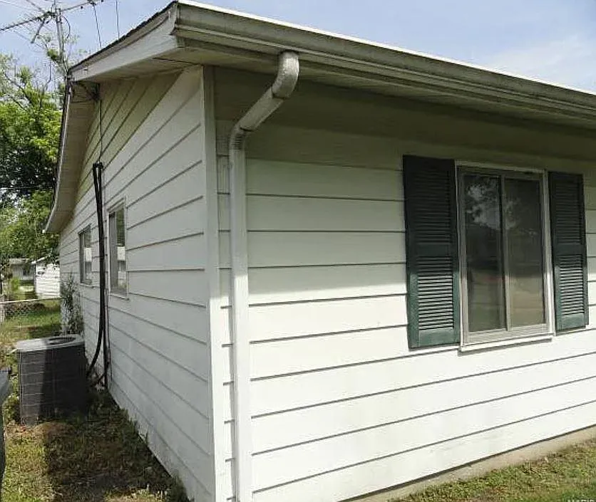 Building Photo - 113 Saint Barbara Ln