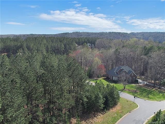1st image of 5013 Hermitage Ct #L 201