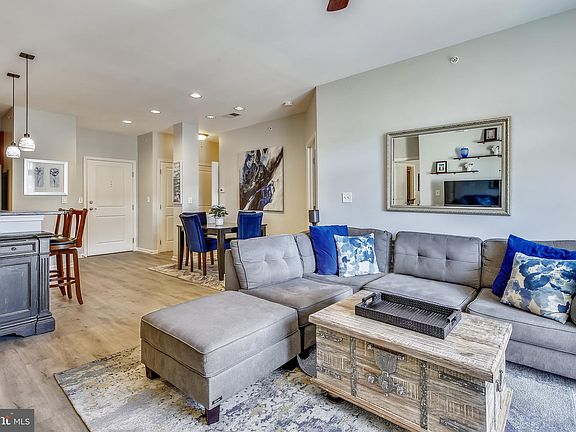 4th image of 2665 Prosperity Ave APT 425