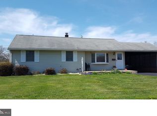 14 Croyden Rd, Newark, DE 19702